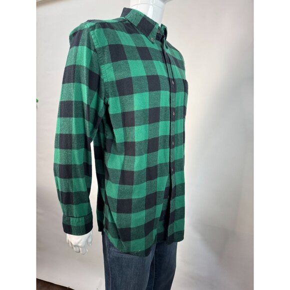 Mens Croft & Barrow Green & Black Buffalo Plaid Flannel Shirt M 100% Cotton Butt - Picture 11 of 16